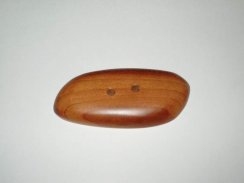 Ozdobný dřevěný knoflík - V13