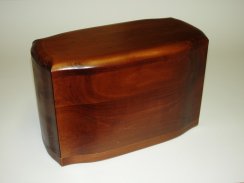 UR2H - Dřevěná urna