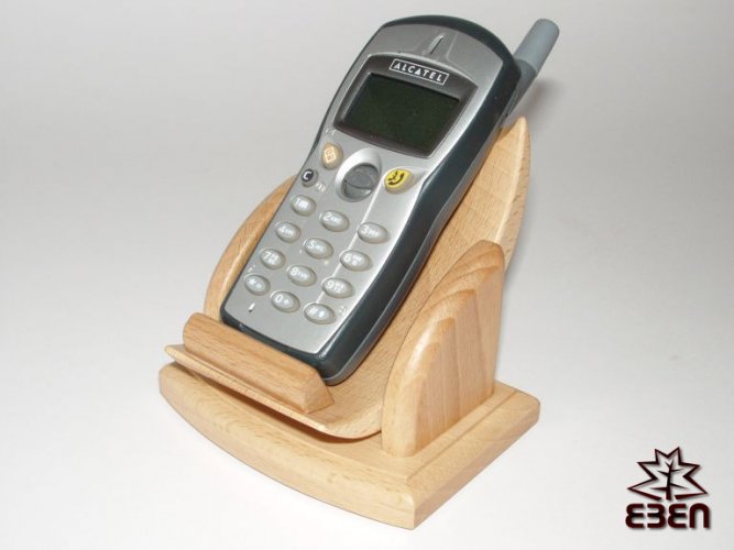 Dřevěný stojánek na mobilní telefon polohovatelný - SMT4B